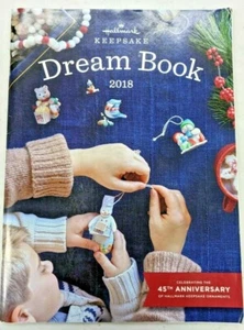 DREAM BOOK 2018 ~ Hallmark Keepsake Ornament Book ~ Brand New - Imagen 1 de 2