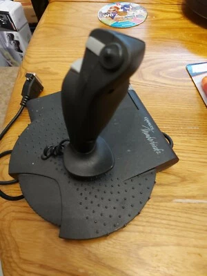 Apple Macintosh Controller: Gravis Firebird 2 - Image 1 of 3