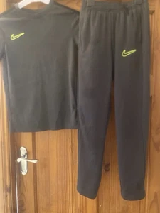 Boys Grey Nike Tracksuit Bottoms And T-shirt. Size. 10-12 Years. - Picture 1 of 7