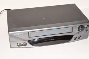 VCR BrokSonic VAHFA-6741GST Series E VHS Player (TESTED/WORKING) No Remote - Picture 1 of 5