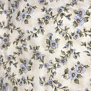 Daisy Chains Floral on Ivory Sweet Daisy May F462 by Fabric Freedom 22"X16" - Picture 1 of 7