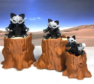 3pcs 3D Printed Fox with Tree Stump, Cute Articulated Gray Fox, Fidget Fox Toy - Picture 1 of 5