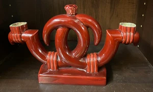 BOUGEOIR ART DECO EN CERAMIQUE ANNEES 50/60 COULEUR BORDEAUX DOUBLE FLAMMES - Imagen 1 de 8