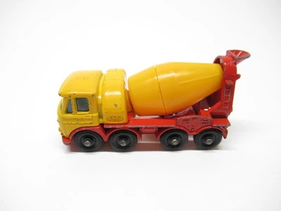 MATCHBOX LESNEY  #21 FODEN CONCRETE TRUCK - Image 1 of 4