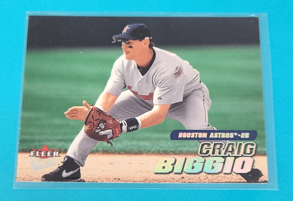2001 Ultra #214 Craig Biggio Houston Astros BASEBALL Card O1 - Image 1 of 2