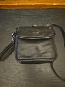 HI-Pro Easy Traveler Digital/35mm Camera Case Genuine Leather - Picture 1 of 1