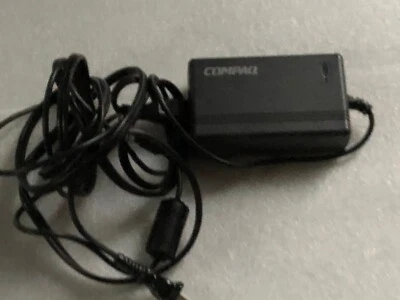 Compaq AC Adapter LE-9702A 19V 3.16A 60W 6050Hz AC Adapter Power Supply Charger - Image 1 of 4