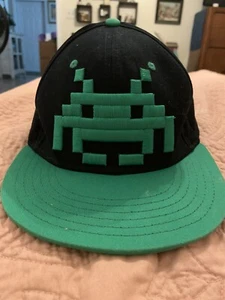 Cappello berretto baseball SPACE INVADERS SnapBack taglia adulto cotone - Taito Corporation - Foto 1 di 6