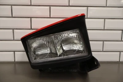 Faro pasajero derecho Corvette C5 2000-02/04 con motor de tapa Foto 1 de 4