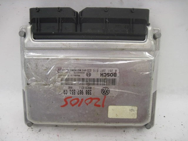 Used Engine Control Module (ECM) fits: 2003 Volkswagen Passat Electronic Control Foto 1 de 4