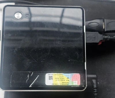 INTEL NUC NUC5I3RYK MINI PC, i3 5010U 4GB RAM,120GB SSD,WIFI WIN 10 4K REF 1 - Image 1 of 4