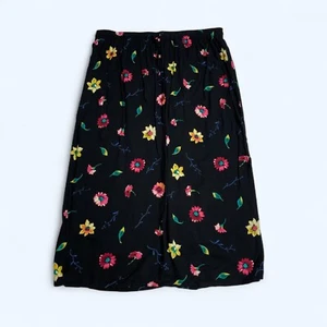 Falda Larga SAG HARBOR Negra Colorida Floral Talla UK 18/20 US 16 Boho Minimalista - Imagen 1 de 6