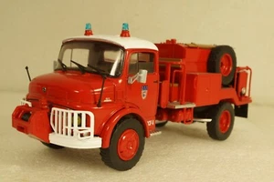 Mercedes LAF 911 fire department, Altaya 1:43 - Picture 1 of 10