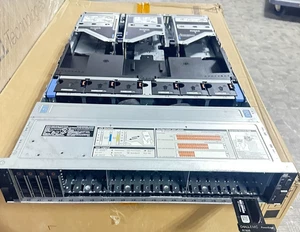 Server Dell R7625 24X2,5" (24X NVME) server/alimentatore 2x1400W - Foto 1 di 2