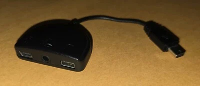 Adaptador HTC 11Pin Mini 3 en 1 para sincronización de datos USB, conector estéreo 3,5 y conector HTC Foto 1 de 2