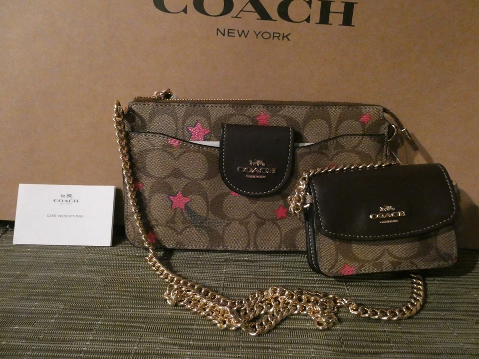 Bandolera Coach Poppy firma lona con estampado de estrellas discoteca conjunto de cartera y billetera Foto 1 de 1