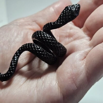 Anillo envolvente doble serpiente negra grande talla 7 Foto 1 de 4
