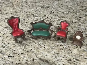 Miniature ceramic furniture set - Picture 1 of 20