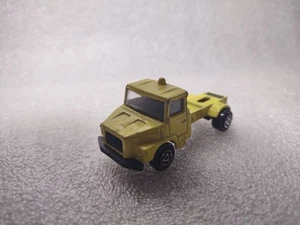 VTG Majorette Scania Cab Rig Semi Trucks Yellow 1:100 France - Picture 1 of 6
