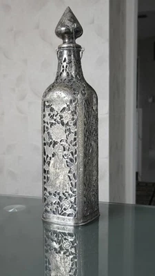 EXCEPCIONAL ANTIGO FIGURATIVO QAJAR GARRAFA DE PRATA DECANTADOR COM VIDRO ORIGINAL - Imagem 1 de 4