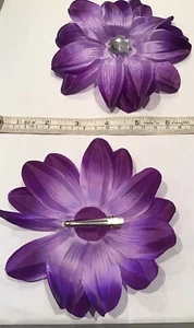 2 LARGE PURPLE FLOWER BAND HAIR CLIPS, FOR HATS, CORSAGE, COSTUMES. FREE POSTAGE - Picture 1 of 5