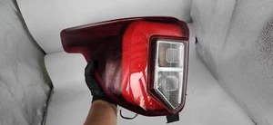 20 24 FORD EXPLORER Tail Light Assembly Left OEM F0425 - Picture 1 of 2