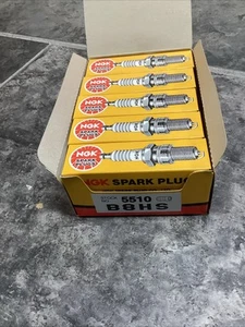 10x NGK SPARK PLUGS Part Number B8HS Stock No. 5510 New Genuine NGK SPARKPLUGS - Picture 1 of 2
