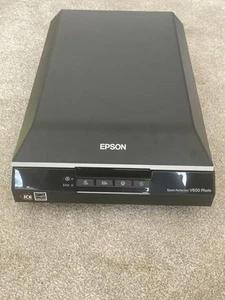 Scanner fotografico Epson Perfection V600 TESTATO SOLO PER POWER UNIT - Foto 1 di 6