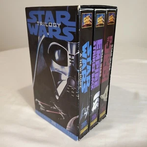 VHS STAR WARS TRILOGY Original Theatrical Release 1995 Tapes - Tested & working - Foto 1 di 8