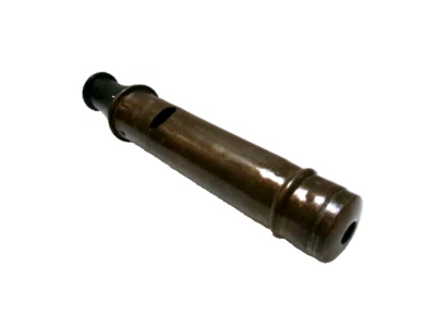 Ancien sifflet d'appeau en laiton et bois - Photo 1/3