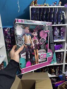 Monster High Dolls Clawd & Draculaura Forbidden Love In Original Box (not Nib)