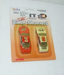 Vintage 1999 NASCAR Tony Stewart Home Depot 2 Pack Diecast Habitat For Humanity - Bild 1 von 3