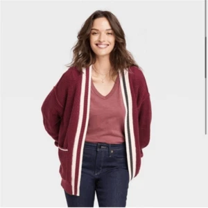 Universal Thread Small Waffle Knit Chunky Sweater Burgundy Red Cardigan Varsity - Picture 1 of 6