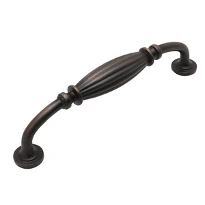 Cosmas Oil Rubbed Bronze Fluted Cabinet Handles Pulls #7120ORB - Bild 1 von 1