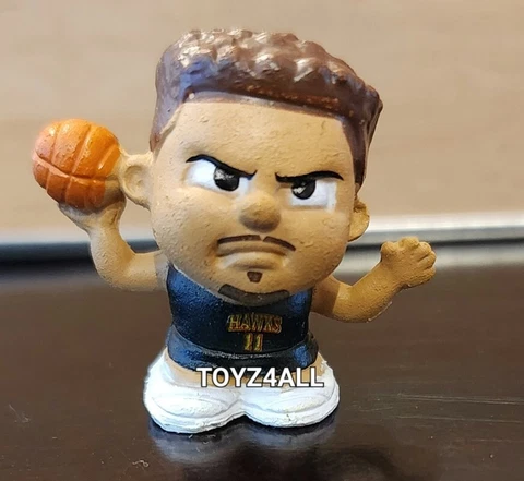 TEENYMATES NBA SERIES 8 TRAE YOUNG STATEMENT UNIFORM 1 in 128 PACKS RARE FIGURE Cover