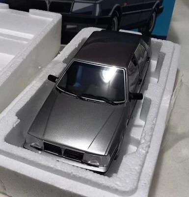 LANCIA THEMA 2.0 I.E. TURBO 1984 - GRIGIO METAL  LAUDORACING - LM146D - Immagine 1 di 4