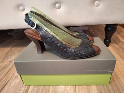 Naya Fandanga Black Woven Leather Slingback Peep Toe Pumps 2.5"Heels Womens Sz 8 - Image 1 of 4