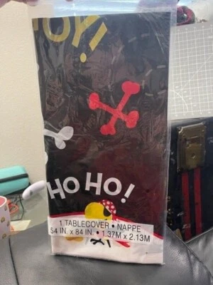 Pirate Fun 54” x 84” Pirate Plastic Cumpleaños Mantel ¡¡Nuevo!!! Foto 1 de 2