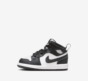 Toddler Air Jordan 1 Mid Boys Kids Unisex Never Worn New With Box Size 5c - Picture 1 of 5
