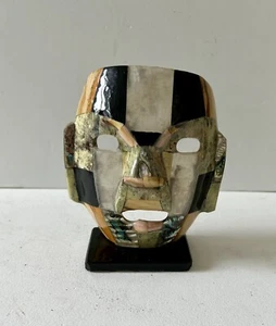Mayan Aztec Death Mask Mother of Pearl Onyx Abalone Burial Sculpture Folk Art 6” - Picture 1 of 4