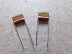 .015uF, 15nF, 15000pF 250V 10% Mullard Tropical Fish Kondensatoren RADIAL C280 4 Stück - Bild 1 von 2