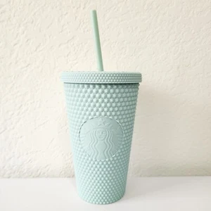 Bicchiere a tazza fredda Starbucks Holiday 2021 come nuovo con borchie 16 oz - Foto 1 di 4