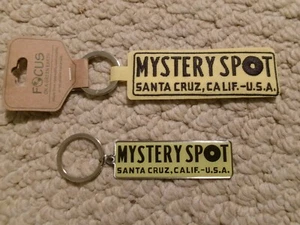 2 Mystery Spot-Santa Cruz, California-Keychains-Fabric and Metal-Brand New - Picture 1 of 2