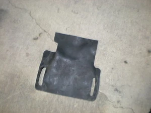 Honda 1984 VF 700 C Magna 750 Rubber Flap - Foto 1 di 1