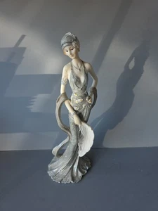 Figurine Girl Beauty Flapper Resin Romantic Medium Free Stand Decor 13" - Bild 1 von 6
