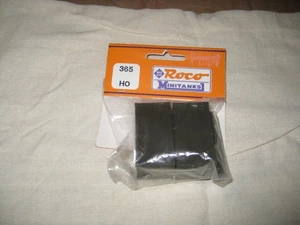 Sealed Radio Boxes by Roco Minitanks in 1/87 scale #365 - Picture 1 of 1