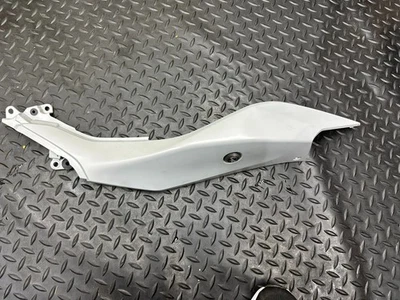 2025 24 Kawasaki Ninja 500 Left Rear Tail Cover Plastic Fairing Cowl White OEM - Image 1 of 4