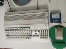 COMMODORE AMIGA 500  NO AMIGA 600 1200 ATARI NINTENTO PLAYSTATION
