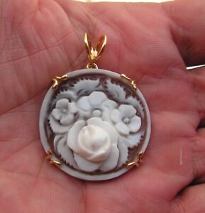 HAND CARVED SHELL CAMEO SARDONYX FLOWES  ITALY VERY LARGE  
