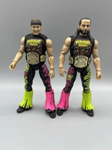 Paquete de 2 Tag Team AEW INIGUALABLE The Young Bucks Matt & Nick Jackson Jazwares - Imagen 1 de 2